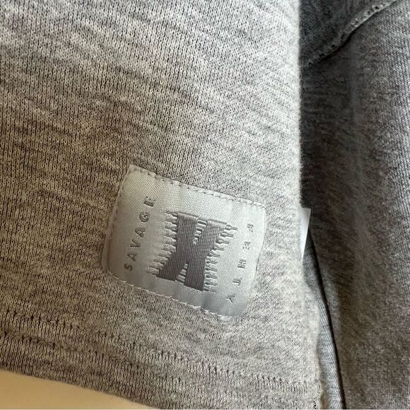 Savage X Fenty Essential Cropped Hoodie with Logo Pullover Platinum Grey Large - Picture 7 of 15